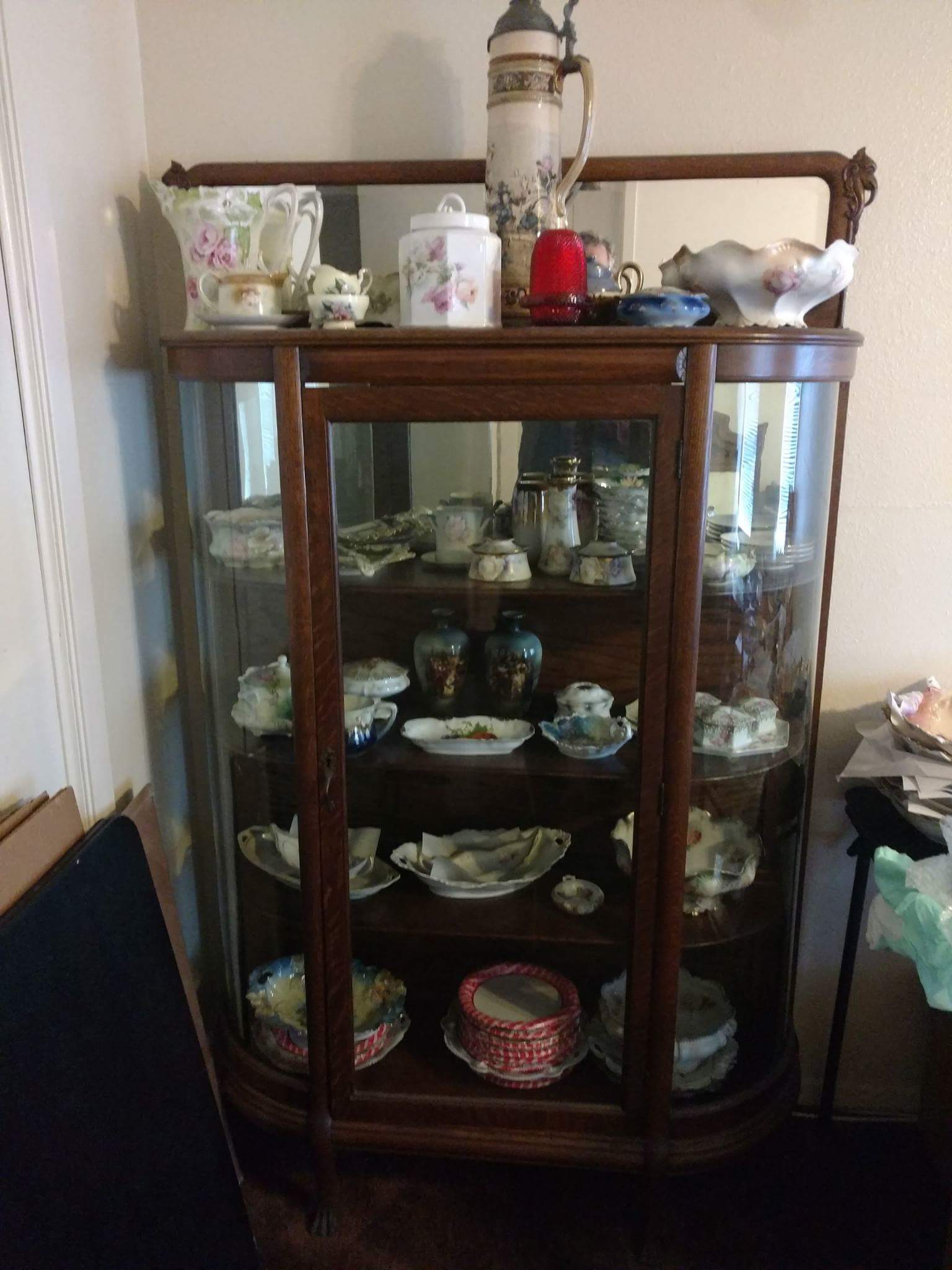 cabinet.jpg