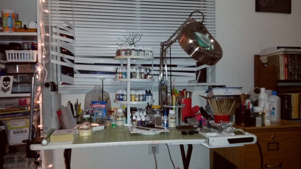 paintdesk.jpg
